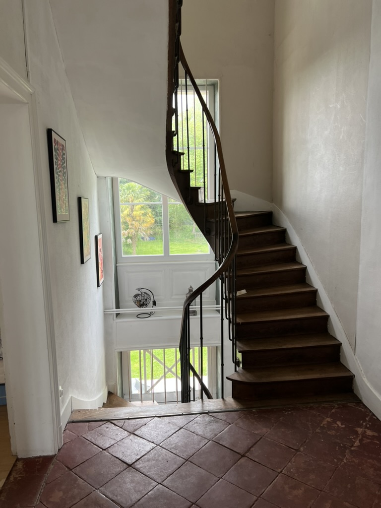 Escalier en colimaçon d'époque